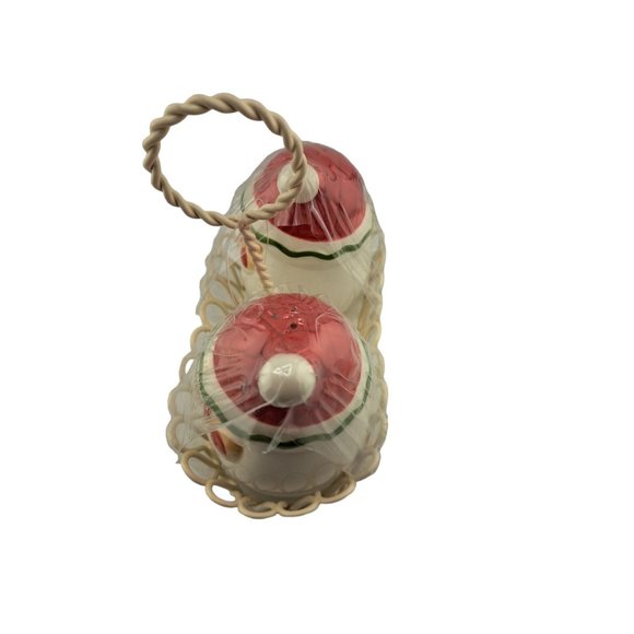 New Santa Claus Christmas Salt Pepper Shakers Wire Basket Holiday 2006 Target - Picture 4 of 7